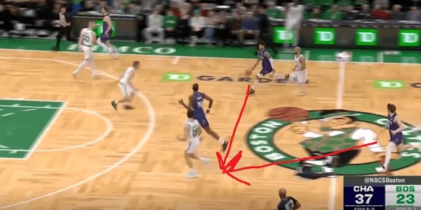 开云中国-克尼普尔VS凯尔特人：多变有无球战术发起，高效贡献20分