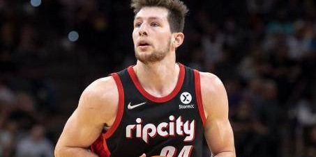 开拓者战绩不上不下 想要突破 交易仍是必要手段