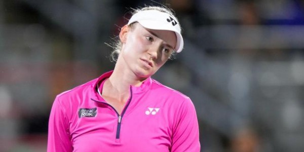 开云中国-张奔斗：跌出前10，莱巴金娜的坠落令人迷惑