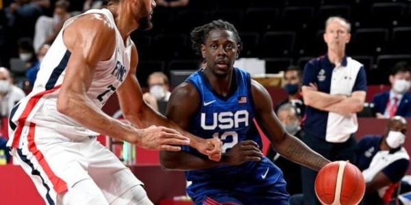 开云-与雄鹿上巅峰 随美国摔谷底 霍勒迪：我现在有点乱