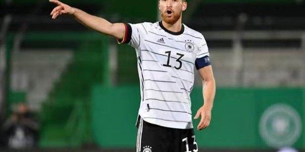 kaiyun-德国队缺铁腰？请留意这个苗子，不然土耳其要抢了！