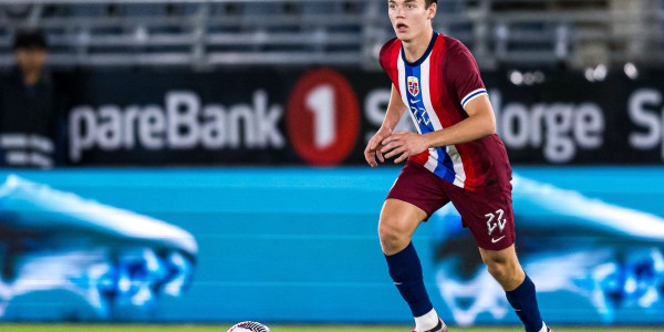 罗马诺：曼城18岁小将尼潘租借米德尔斯堡交易已完成