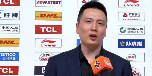 开云-上海男篮主帅比杨鸣帅，41岁婚姻状况引猜测