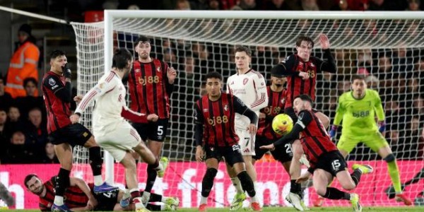 开云APP-虚假繁荣的不败结束了 被绝杀的利物浦还没找出路