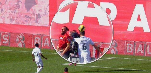 1675605319304018532.jpg 1675605304.jpg