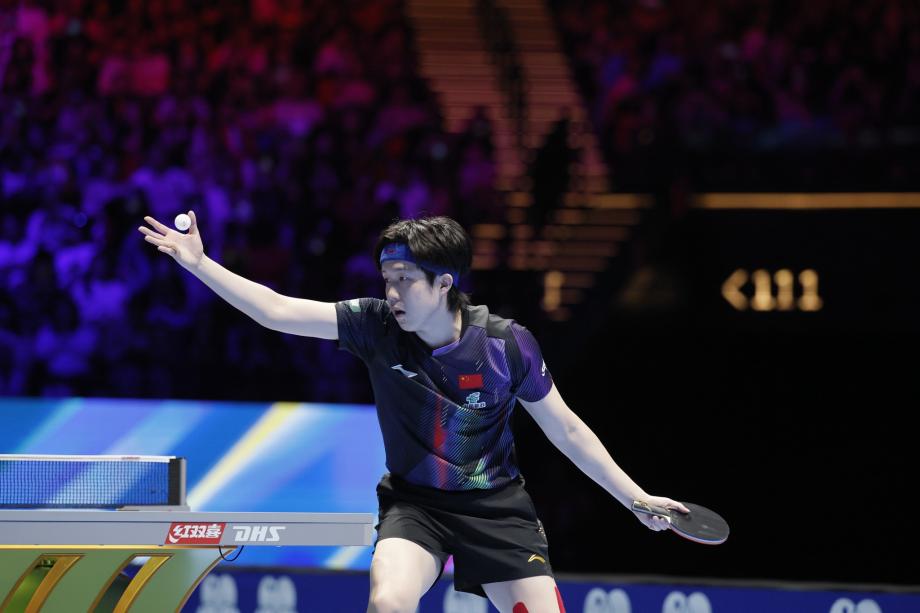 [图]王楚钦4-3逆转松岛辉空 首夺单打世界杯男单冠军